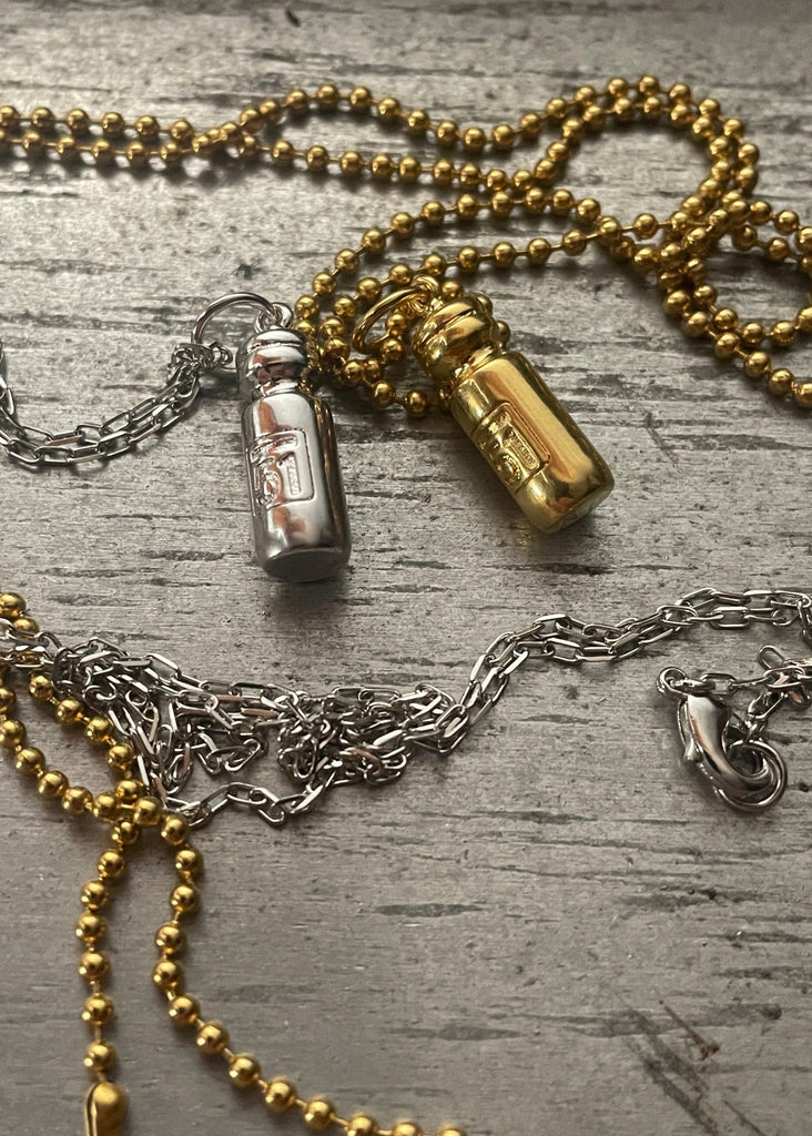 Necklace Bidon